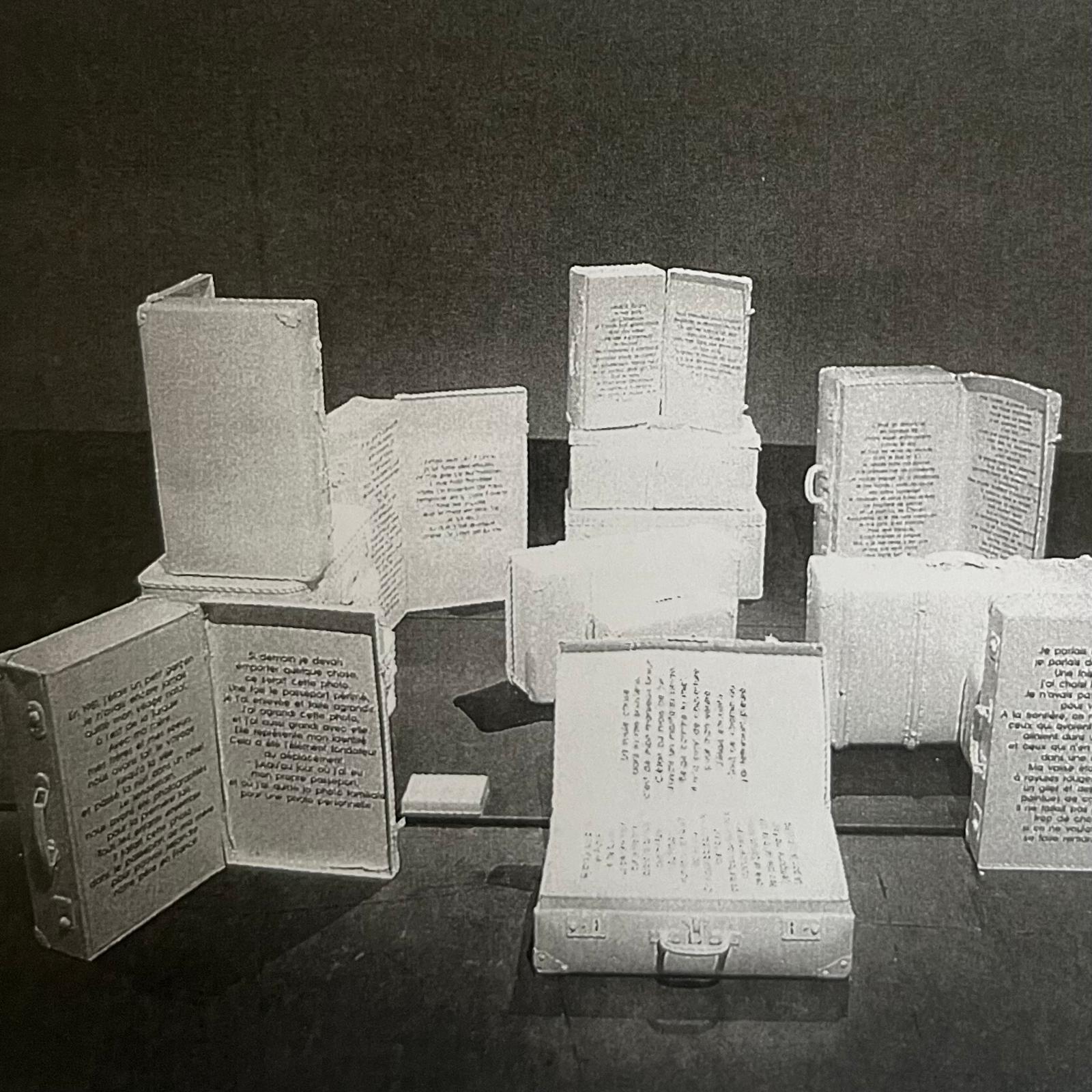 exposition_valises_textes_chloe_hunzinger