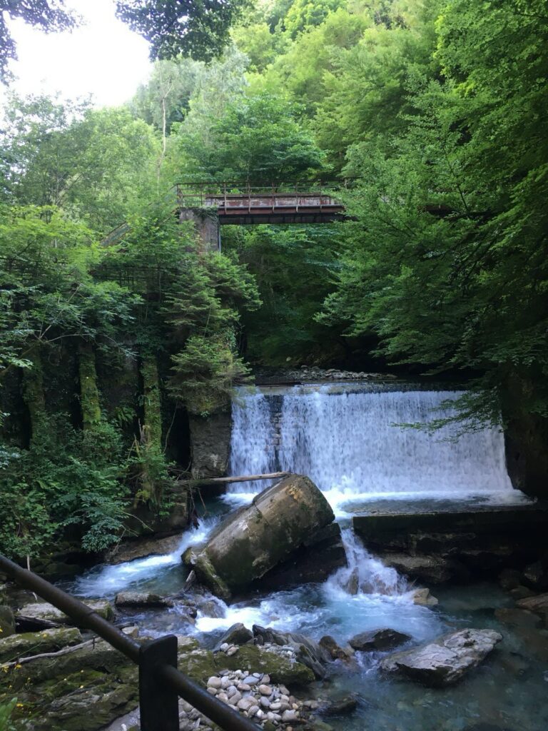 eau du massif de Belledonne